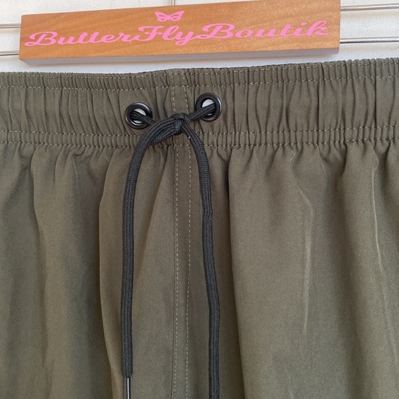 (B47) Blaosn swim shorts in mid length in Color: Army Green, Size 34 - Picture 5 of 11